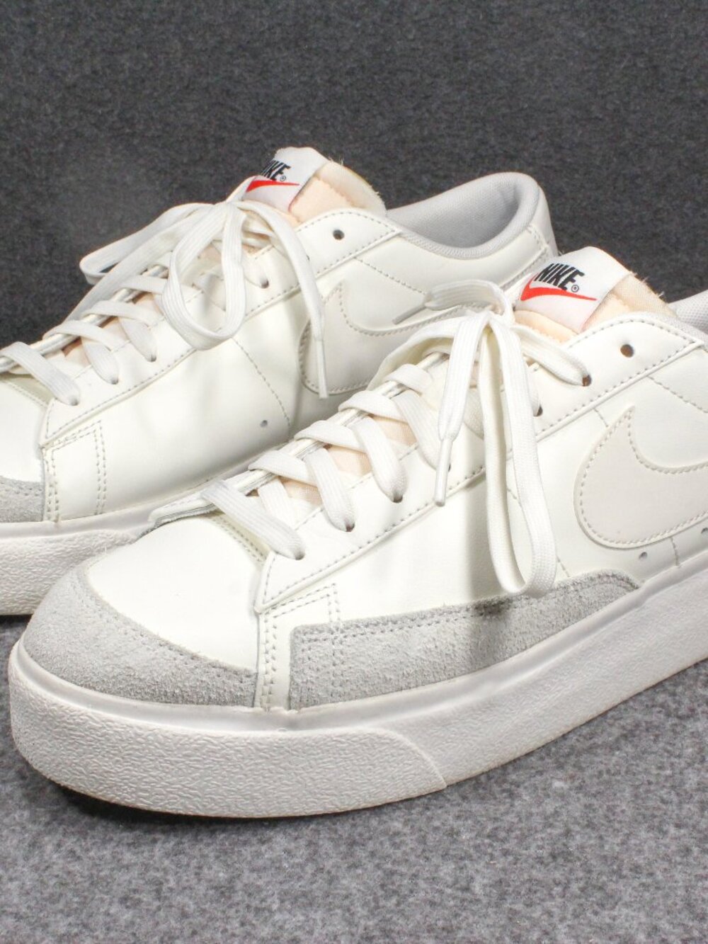 Nike Blazer Low Platform White Sneakers Leather Womens Size 12 Mens 10.5